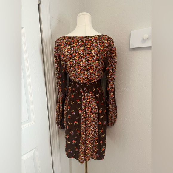 Fall Dress - Picture 4 of 4